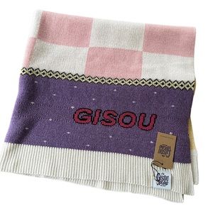 GISOU Knit Throw Blanket Holiday 2022 * NEW*